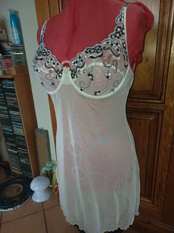 Pijama com sutiã combinando novo – photo 5